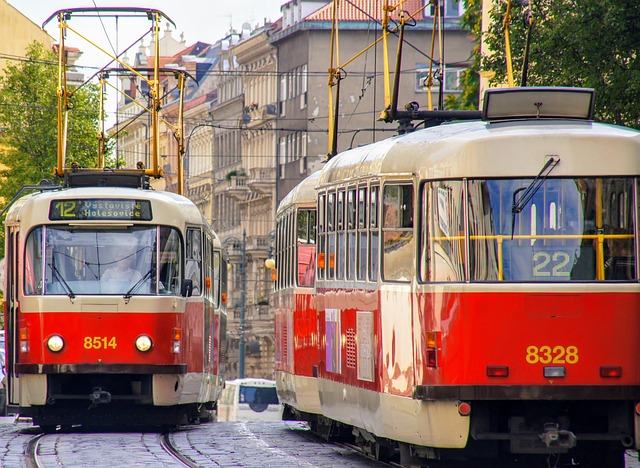 Užijte si jízdu v pražské autoškole